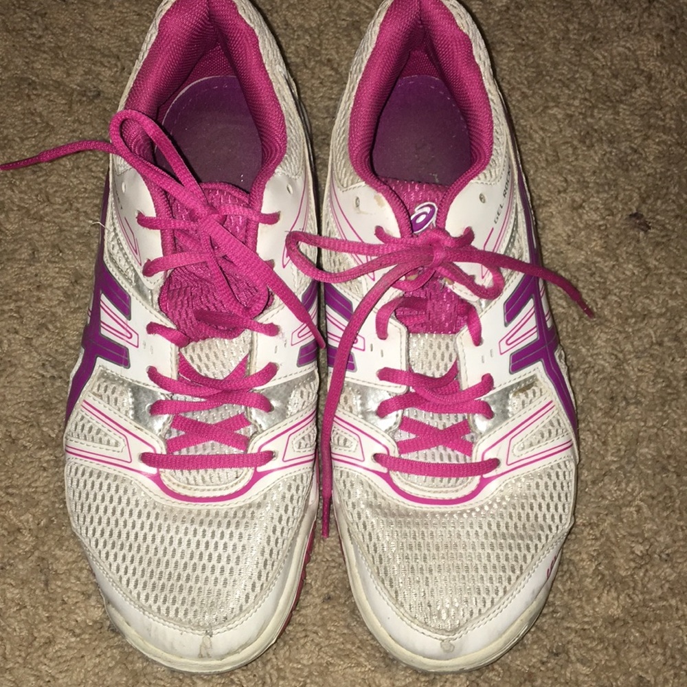 Asics volleyball shoes